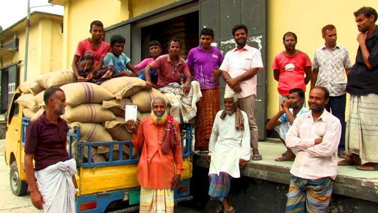 ২৭ টাকা দরে ধান ও ৪০ টাকা দরে সেদ্ধ চাল কিনছে সরকার