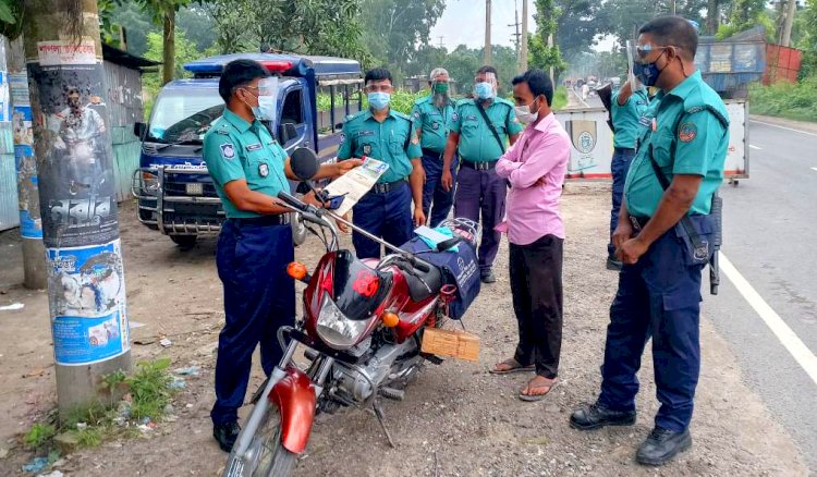 রংপুরে বিধি নিষেধ বাস্তবায়নে কঠোর মেট্রো পুলিশ