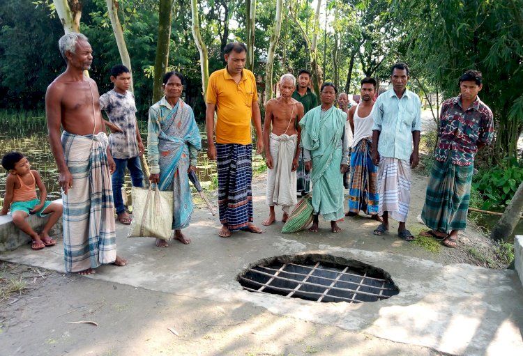 গঙ্গাচড়ায় কালভার্ট সংস্কারের দাবিতে মানববন্ধন 